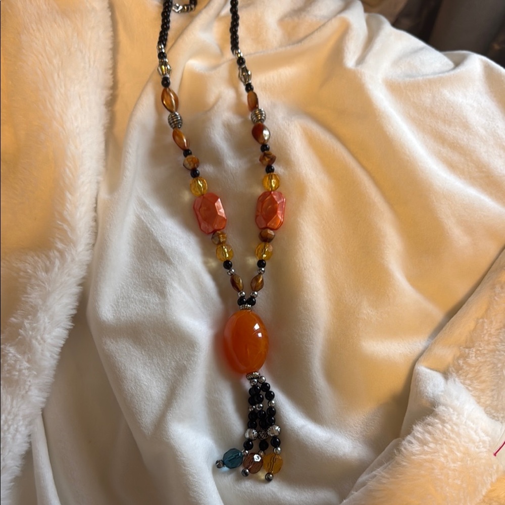 Elegant Beaded Necklace in Orange and Black